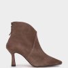 Shoe Pedro Miralles Ankle Boots | Botines De Tacon Confeccionados En Ante De Color Crudo Amalfi Acero